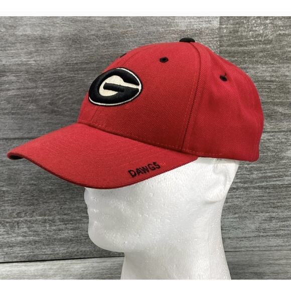 Georgia Bulldog "Dawg" Red Hat/SEC on Back w/ Velcro by Top of the World - Picture 1 of 7